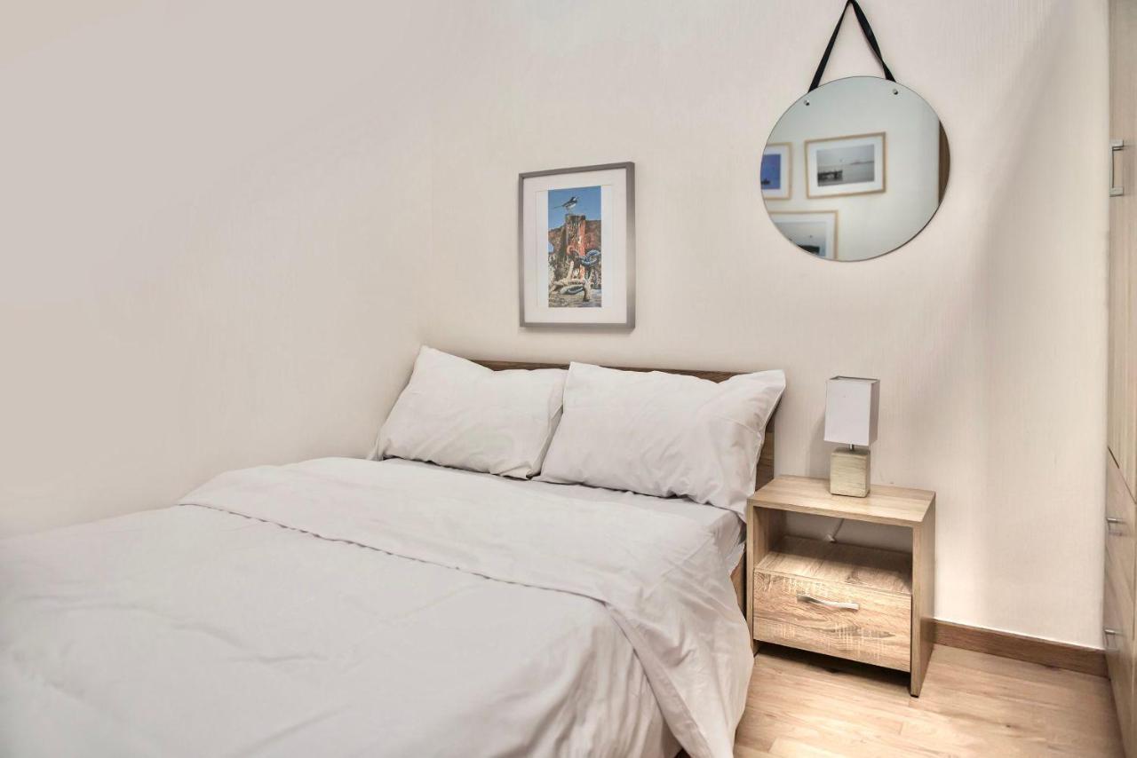 #Morrison Apt By Halu! Apartments Tesalonika Bagian luar foto